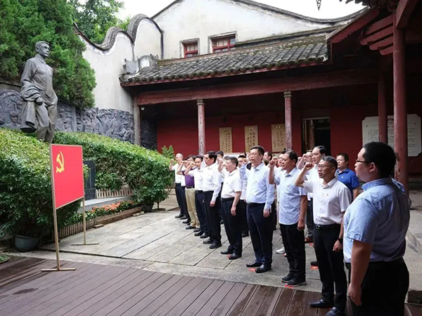 全國人大、福建省人大、寧德市人大常委會機關(guān)部分黨員干部開展聯(lián)合主題黨日活動