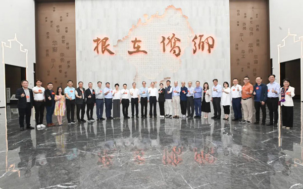 香港特別行政區(qū)全國(guó)人大代表調(diào)研組表示：促進(jìn)香港江門深化合作 攜手實(shí)現(xiàn)高質(zhì)量發(fā)展